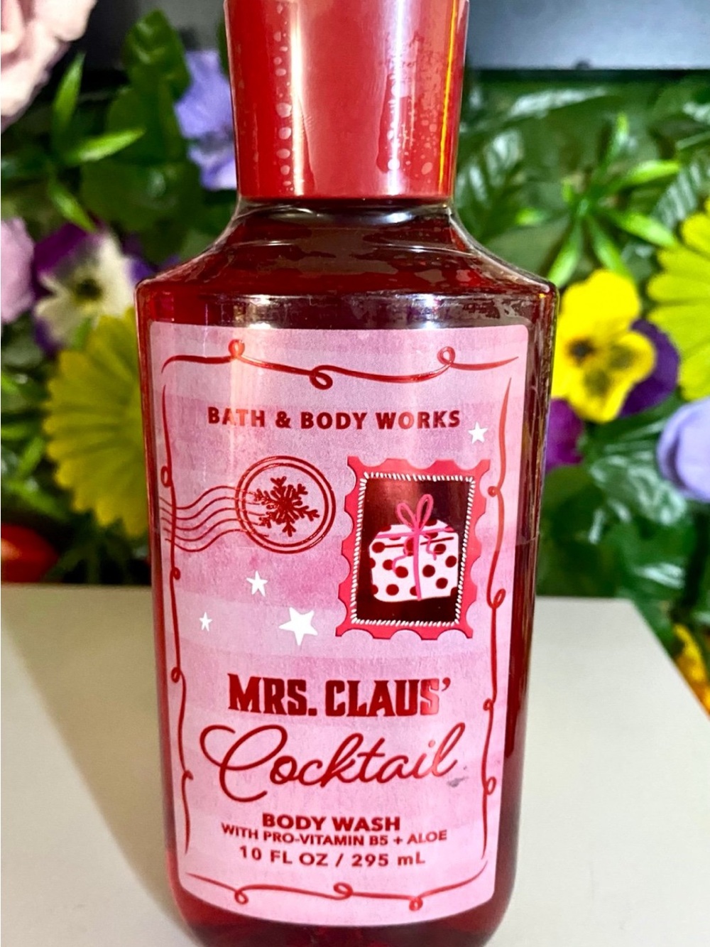 Bath & Body Works Mrs. Claus' Cocktail Body Wash - Red